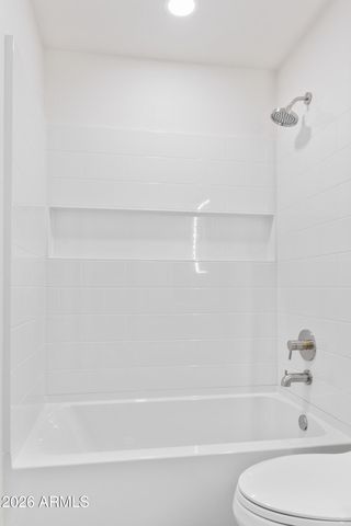 13829 N 10TH Place, Phoenix, AZ 85022