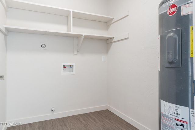 13829 N 10TH Place, Phoenix, AZ 85022