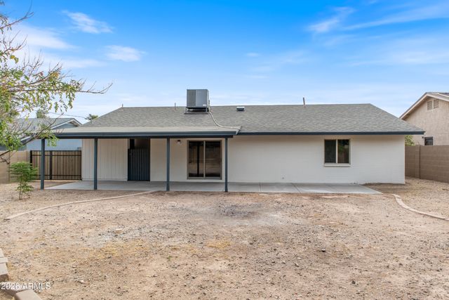 13829 N 10TH Place, Phoenix, AZ 85022