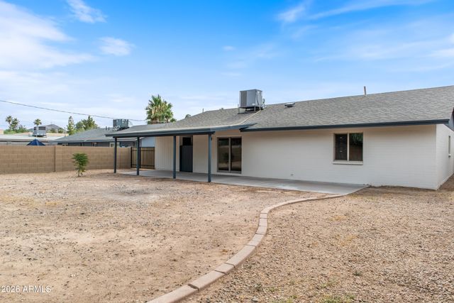 13829 N 10TH Place, Phoenix, AZ 85022