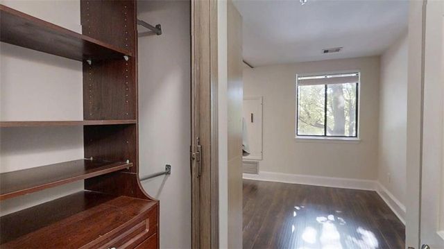 300 Johnson Ferry Road NE A206, Sandy Springs, GA 30328