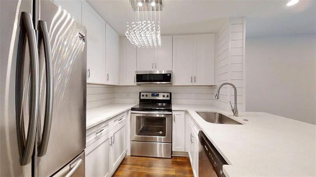 300 Johnson Ferry Road NE A206, Sandy Springs, GA 30328