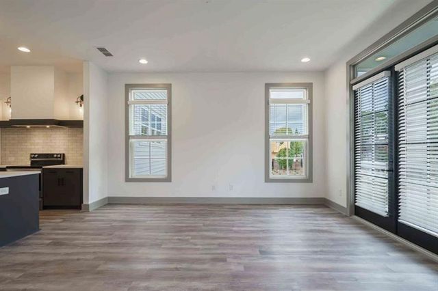 40 Becker Place, Atlanta, GA 30307