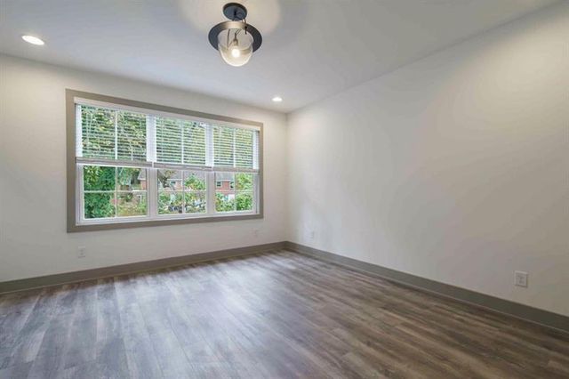 40 Becker Place, Atlanta, GA 30307
