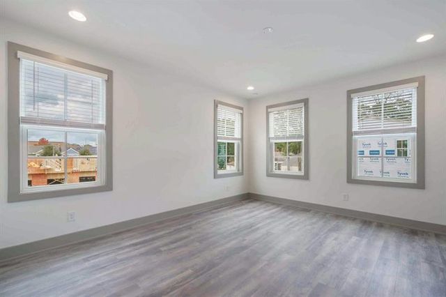 40 Becker Place, Atlanta, GA 30307