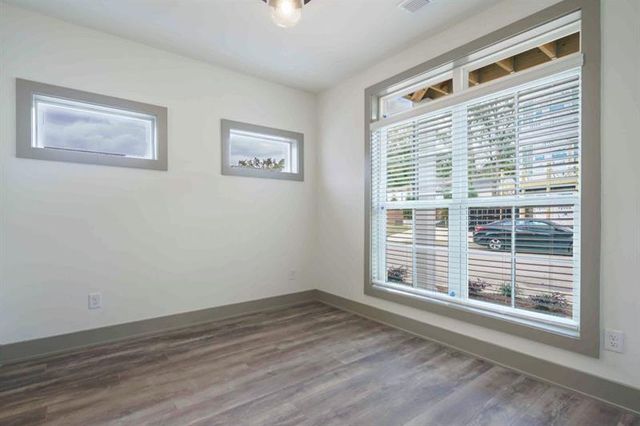 40 Becker Place, Atlanta, GA 30307