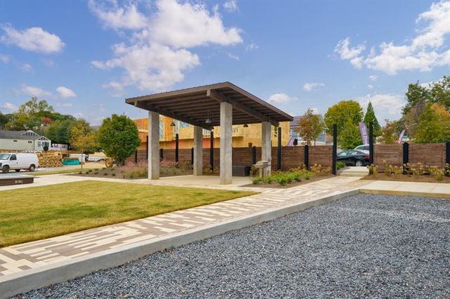 40 Becker Place, Atlanta, GA 30307