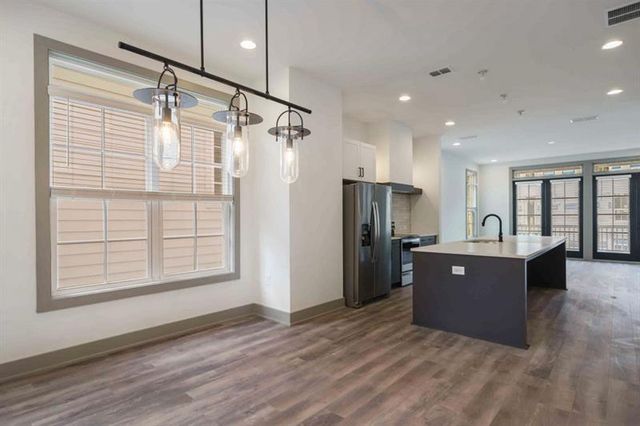 40 Becker Place, Atlanta, GA 30307