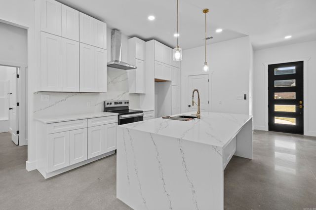 1712 Seattle Slew Street, Searcy, AR 72143