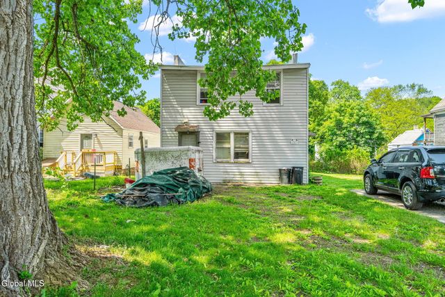 815 Davis Terrace, Schenectady, NY 12303