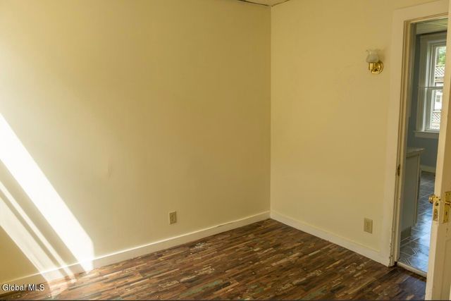 815 Davis Terrace, Schenectady, NY 12303