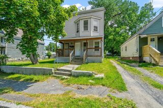 815 Davis Terrace, Schenectady, NY 12303