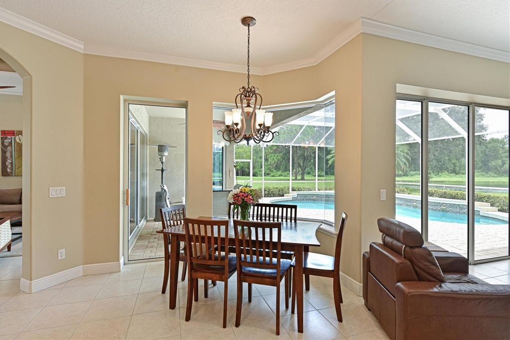 Image 11 of property listing at 15201 21ST AVENUE E, Bradenton, FL 34212