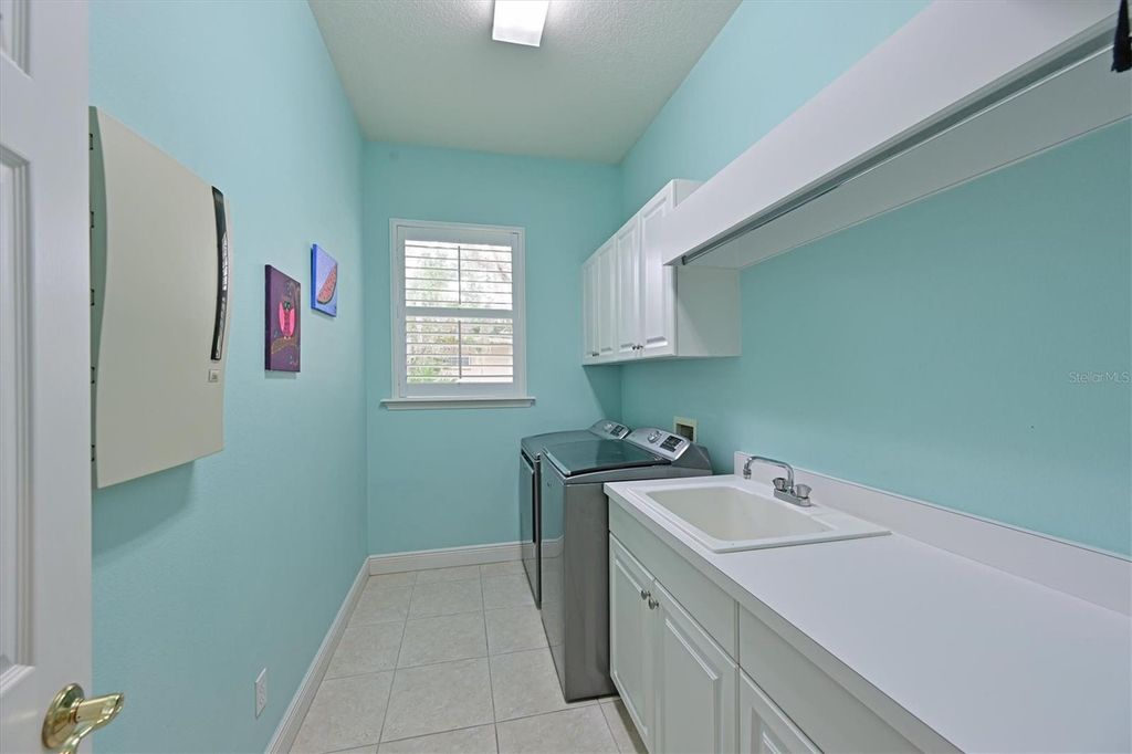Image 23 of property listing at 15201 21ST AVENUE E, Bradenton, FL 34212