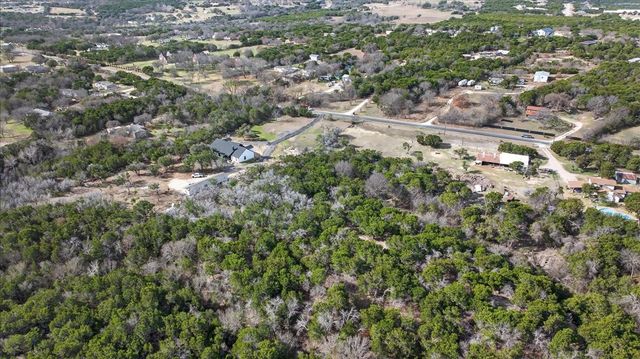 170 Edgehill Drive, Azle, TX 76020