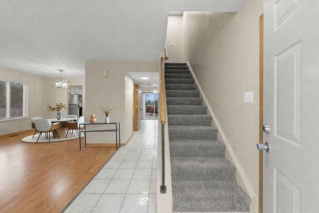 21459 W Georgetown Drive, Plainfield, IL 60544