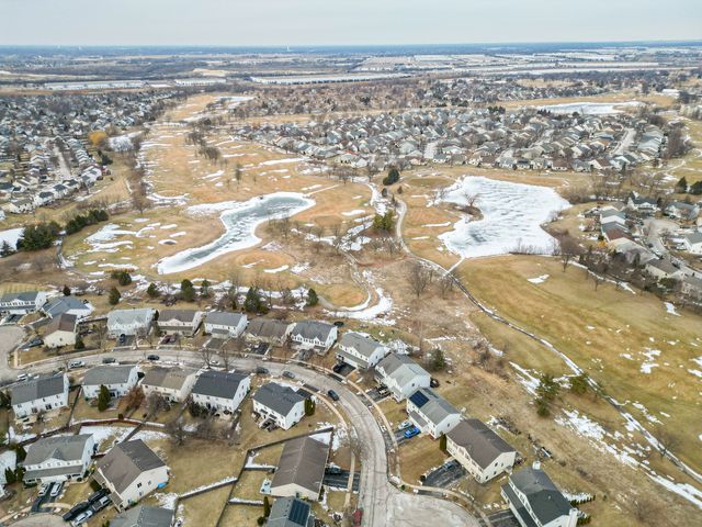 21459 W Georgetown Drive, Plainfield, IL 60544