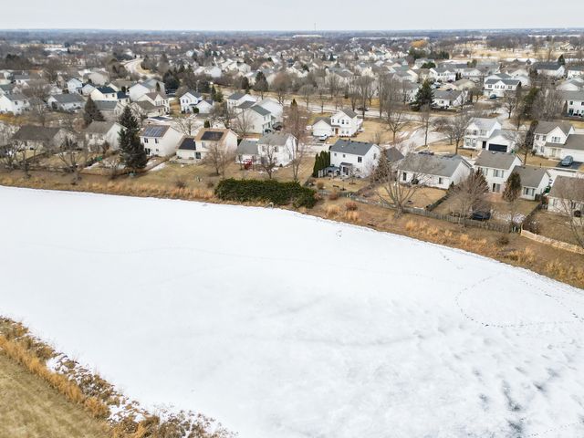 21459 W Georgetown Drive, Plainfield, IL 60544