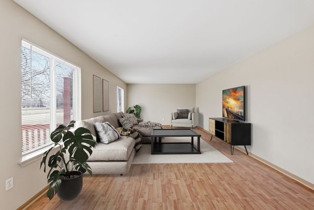 21459 W Georgetown Drive, Plainfield, IL 60544