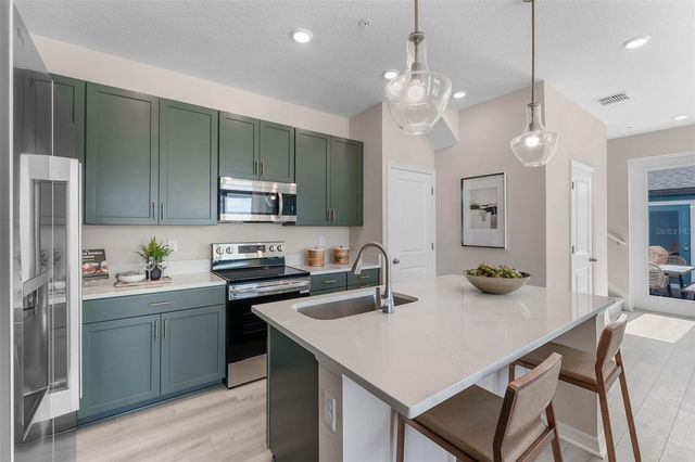 719 BLISSFUL GARDENS WAY, Apopka, FL 32703