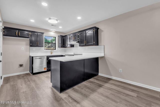 7338 Alexander Road, Olive Branch, MS 38654