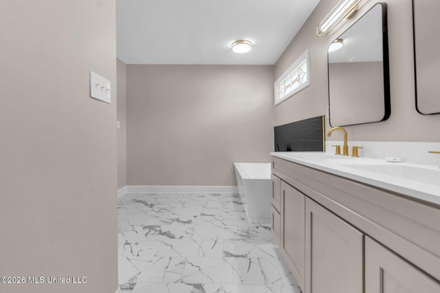 7338 Alexander Road, Olive Branch, MS 38654