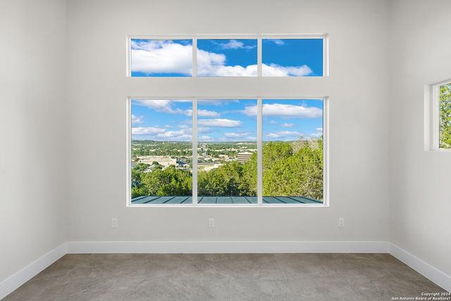 270 Lehmann, Kerrville, TX 78028