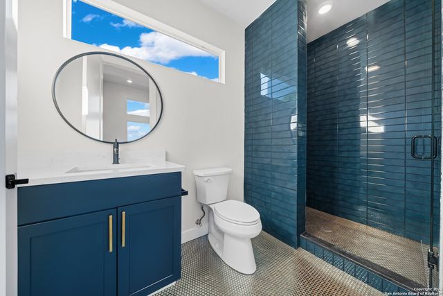 270 Lehmann, Kerrville, TX 78028