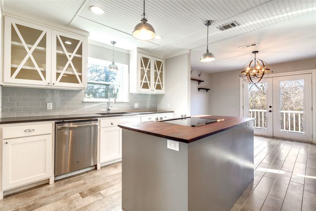 438 Lost Lane, Midlothian, TX 76065