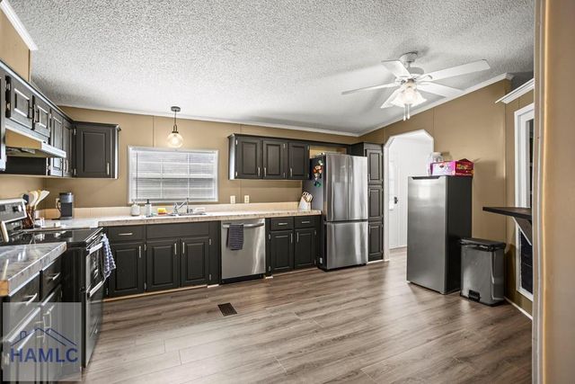 68 Levy A. Ray Road NE, Ludowici, GA 31316