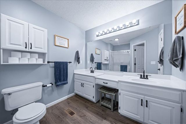 17287 W 157th Street, Olathe, KS 66062