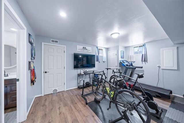 17287 W 157th Street, Olathe, KS 66062