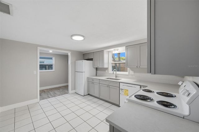 7330 RHINEBECK DRIVE, Port Richey, FL 34668