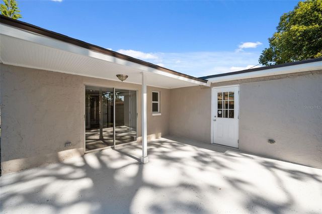 7330 RHINEBECK DRIVE, Port Richey, FL 34668