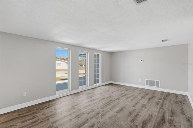 7330 RHINEBECK DRIVE, Port Richey, FL 34668