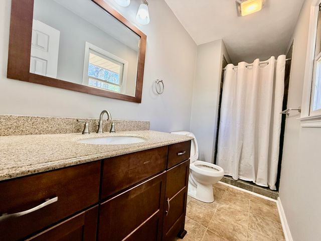 1436 Mountain Pass RD, Blue Ridge, VA 24064