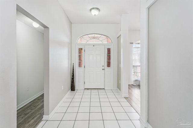 4798 Jaimee Leigh Dr, Milton, FL 32570