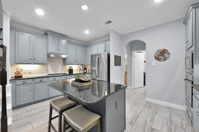 2508 Belton Shores Drive, Conroe, TX 77304