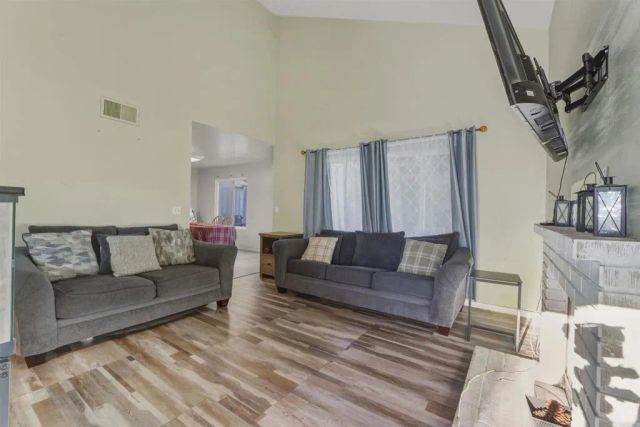 320 Rolling Hills Lane, San Marcos, CA 92069