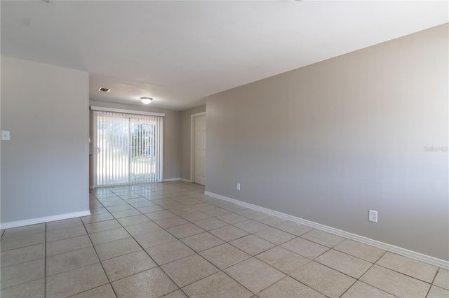 5024 S 85TH STREET, Tampa, FL 33619