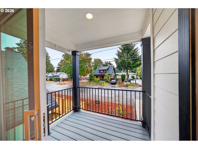 10965 Ne Wygant St, Portland, OR 97220