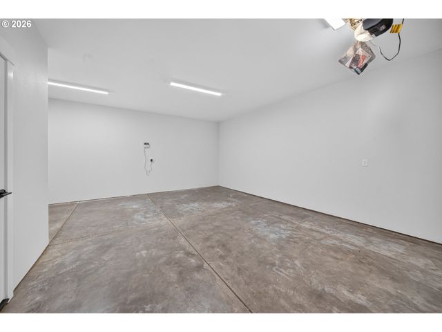 10965 Ne Wygant St, Portland, OR 97220