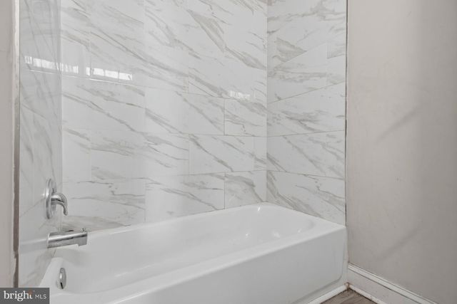 2215 RIGGS AVE, Baltimore, MD 21216