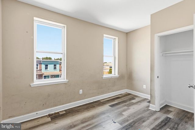 2215 RIGGS AVE, Baltimore, MD 21216