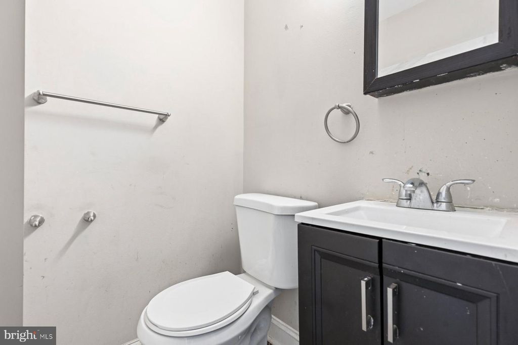 Image 14 of property listing at 2215 RIGGS AVE, Baltimore, MD 21216