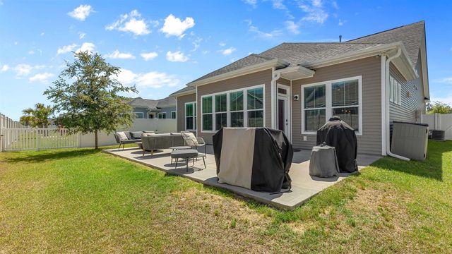 8092 Brogdon Dr, Myrtle Beach, SC 29579