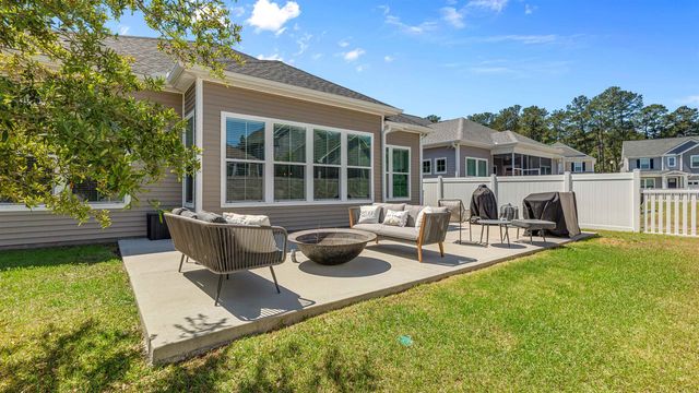 8092 Brogdon Dr, Myrtle Beach, SC 29579