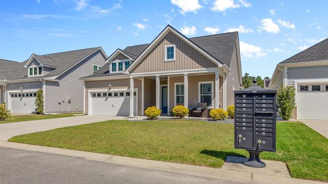 8092 Brogdon Dr, Myrtle Beach, SC 29579