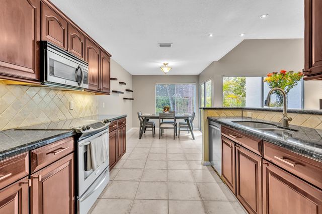 6706 Boca Pines Trail C, Boca Raton, FL 33433