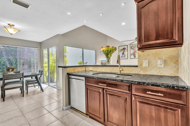 6706 Boca Pines Trail C, Boca Raton, FL 33433